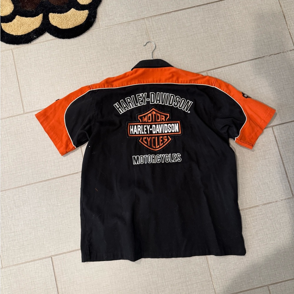 Harley-Davidson Men's Black and Orange Button Down Shirt